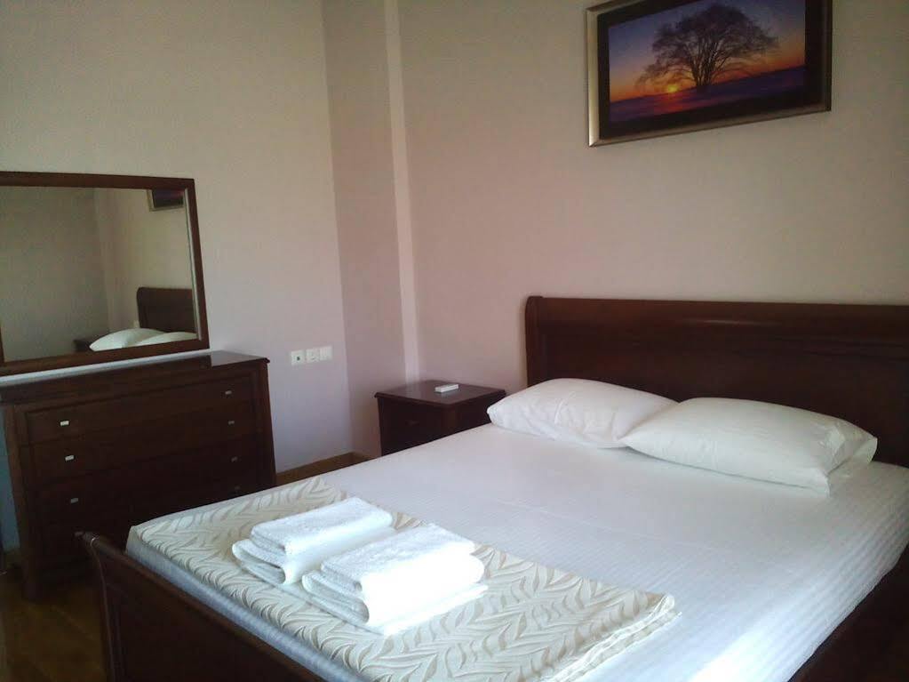 Erdeti Boutique Hotel Sarande Exterior photo